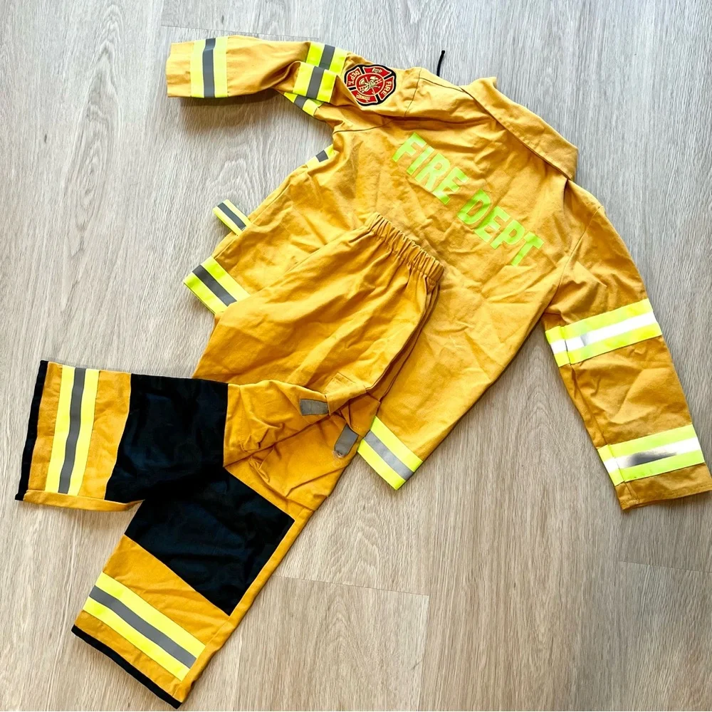 TEETOT⚡️Little Fireman Costume w/ Whistle Set_Sz 5/6